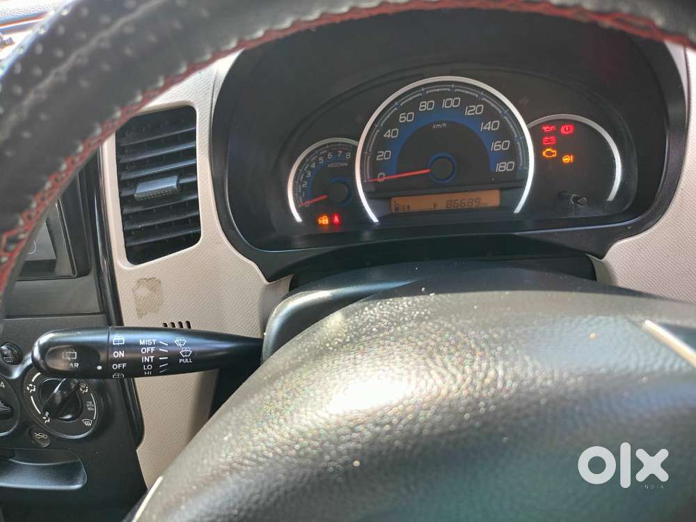 Maruti Suzuki Wagon R Vxi Optional, 2017, Petrol