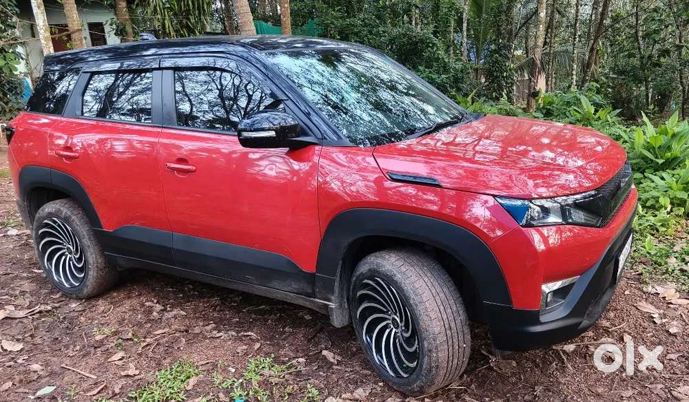 Maruti Suzuki Brezza 2023 Petrol 30000 Km Driven