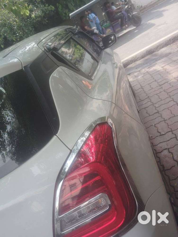Maruti Suzuki Swift Zxi Plus Dual Tone, 2018, Petrol