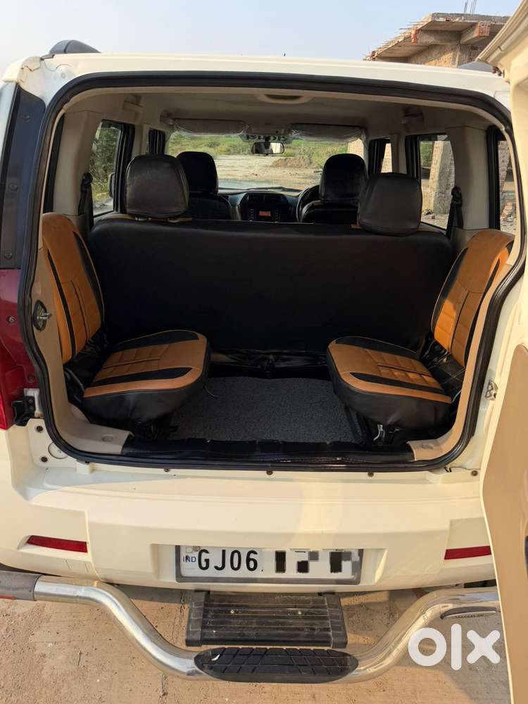 Mahindra Tuv 300 T6, 2017, Diesel