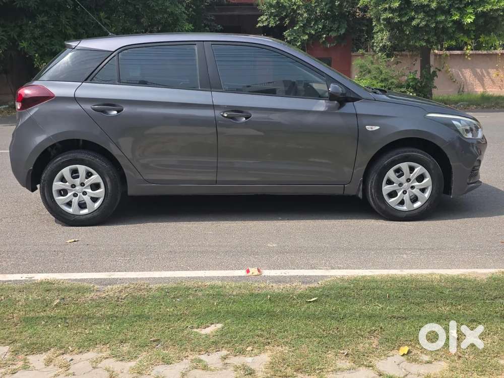 Hyundai Elite I20 [ ] 1.2 Magna Executive, 2018, Petrol