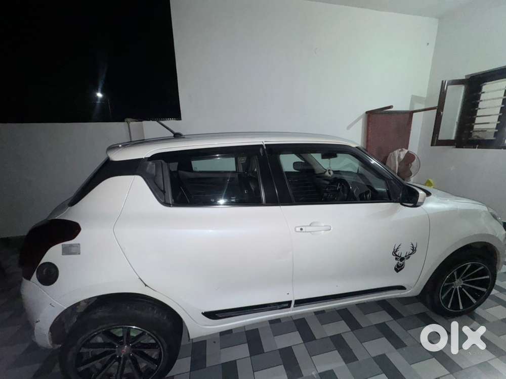 Maruti Swift Vxi 2024
