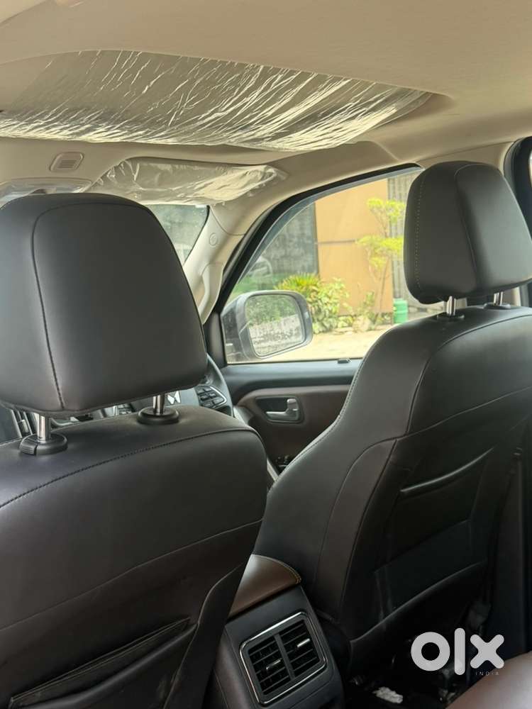 Mahindra Scorpio N Z8 Select Diesel 2025