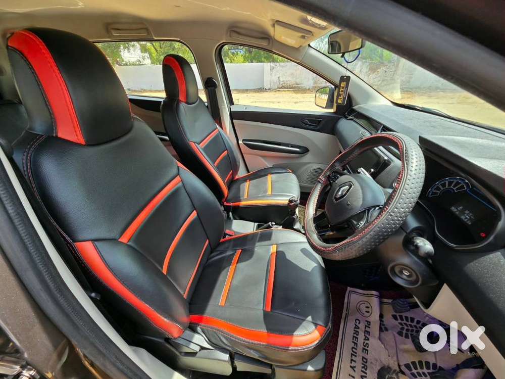 Renault Triber Rxt, 2022, Petrol