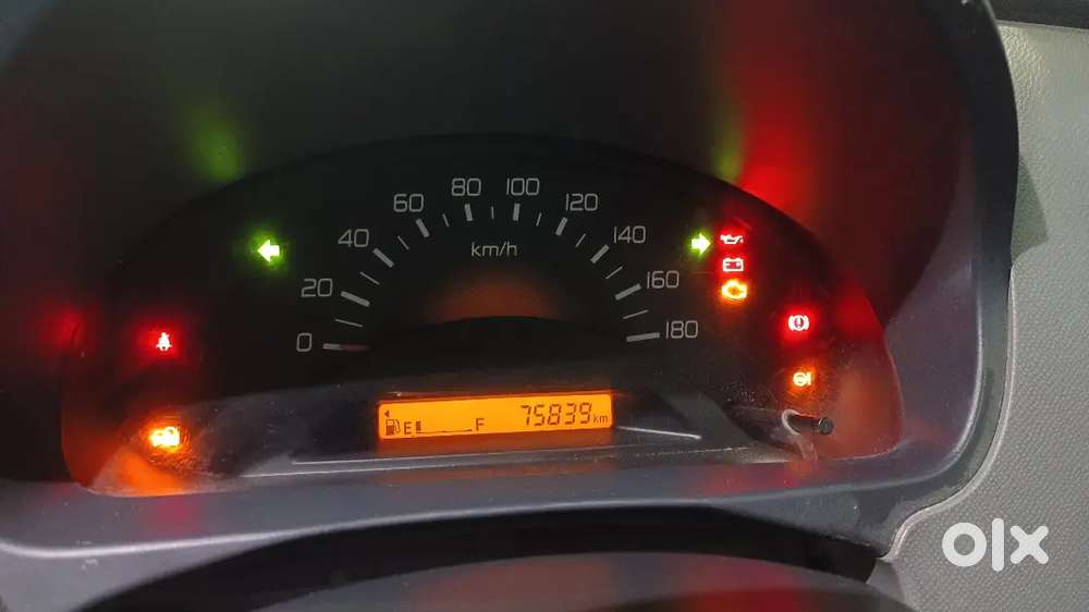 Good Condition All Pepar Complete Km 75839 With Record