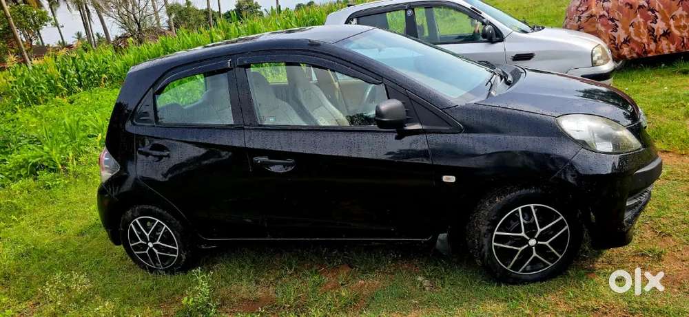 Honda Brio Petrol 2013