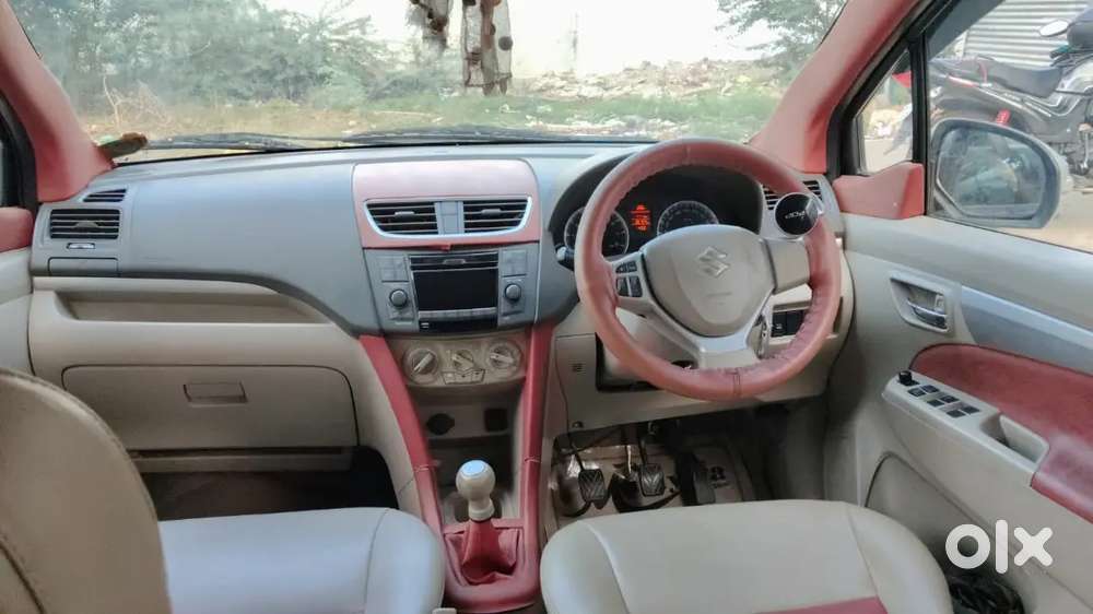 Maruti Suzuki Ertiga 2012 Petrol Well Maintained