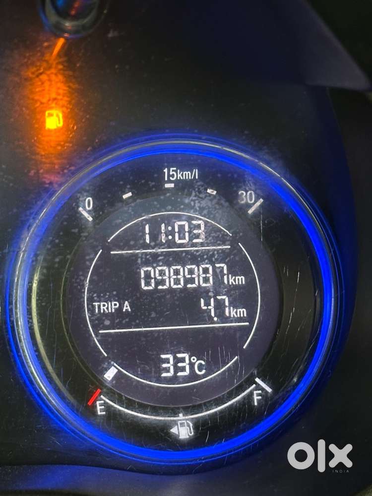 Honda City Vx (sunroof) Petrol Manual 2015