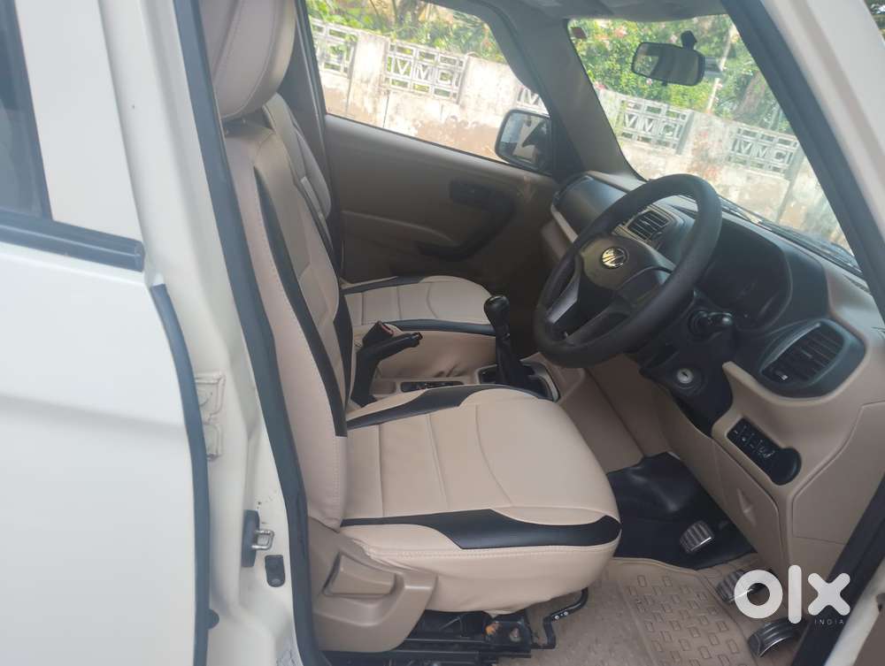 Mahindra Tuv 300 T6 Plus, 2019, Diesel