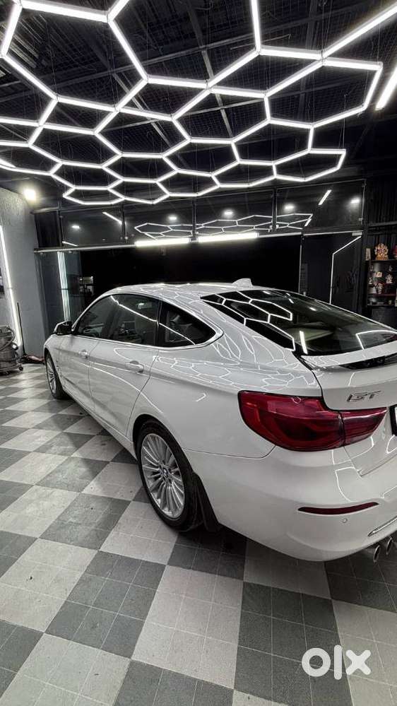Bmw 3 Series Gt 320d Luxury Line, 2018, Diesel