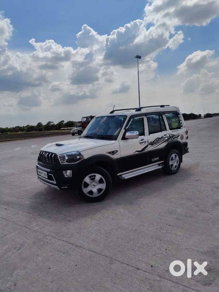Mahindra Scorpio 2022 Diesel 79000 Km Driven