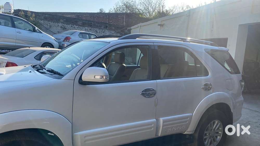 Toyota Fortuner 2012 Diesel Well Maintained