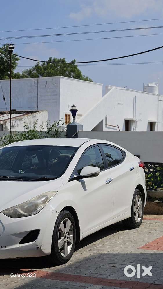 Hyundai Elantra Diesel Manual 2013