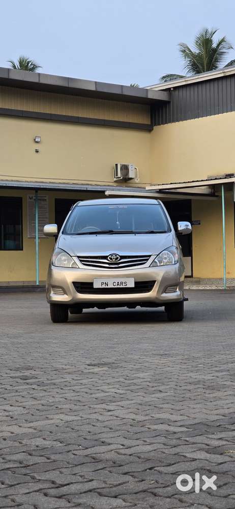 Toyota Innova 2.5 G (diesel) 8 Seater, 2007, Diesel