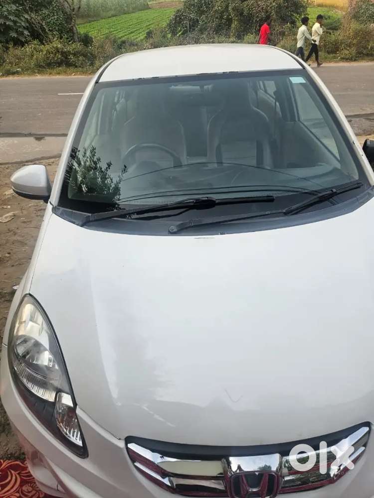 Honda Amaze 2016 Diesel Well Maintained