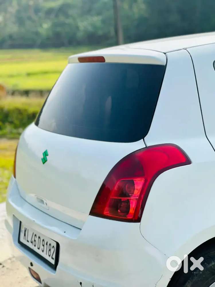 Maruti Suzuki Swift 2011