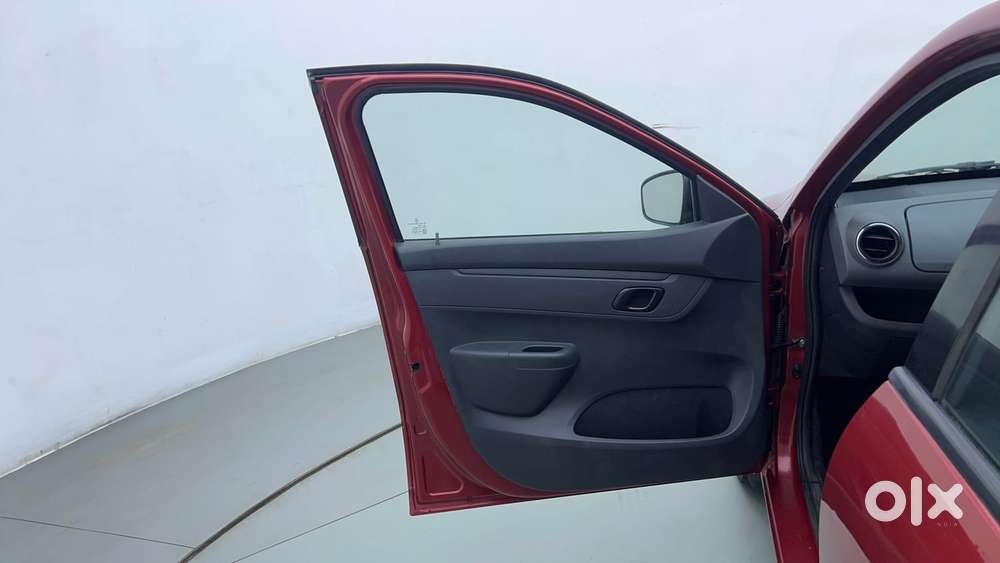 Renault Kwid 1.0 Rxt, 2016, Petrol
