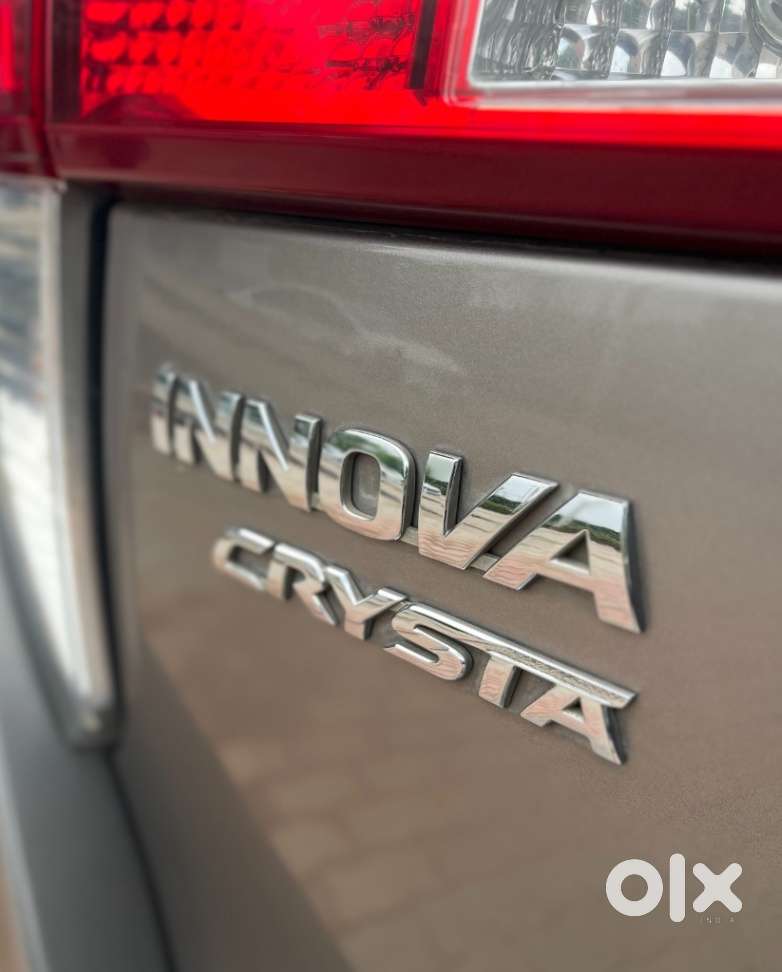Toyota Innova Crysta 2.4 Gx Mt 8s, 2017, Diesel