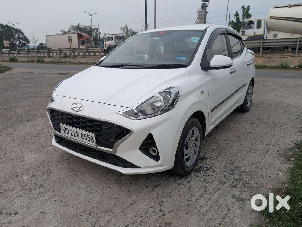 Hyundai Aura 1.2 E Petrol Mt, 2022, Petrol