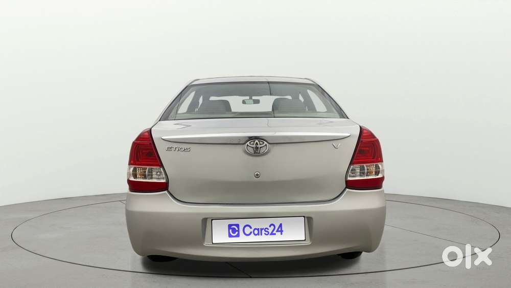 Toyota Etios Liva 2013-2014 V, 2013, Petrol