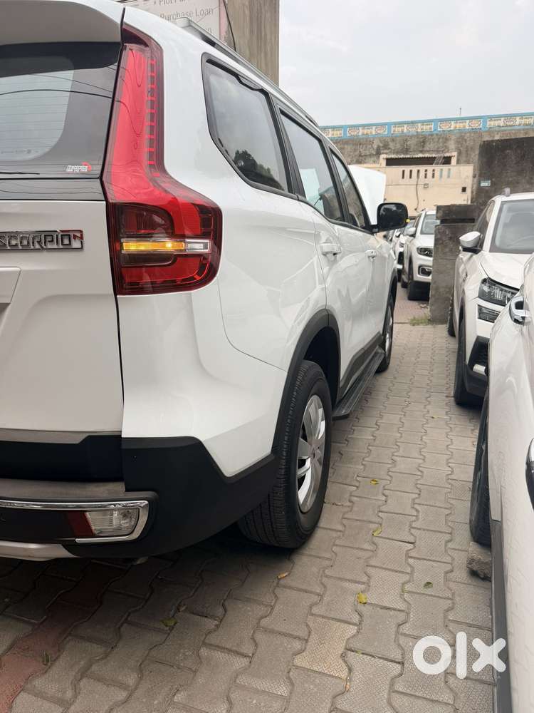 Mahindra Scorpio-n 2.2 Z6 Diesel At 7 Str, 2024, Diesel