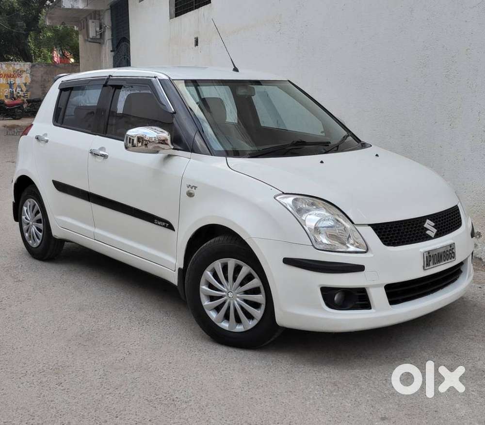 Maruti Suzuki Swift Vxi Optional, 2011, Petrol