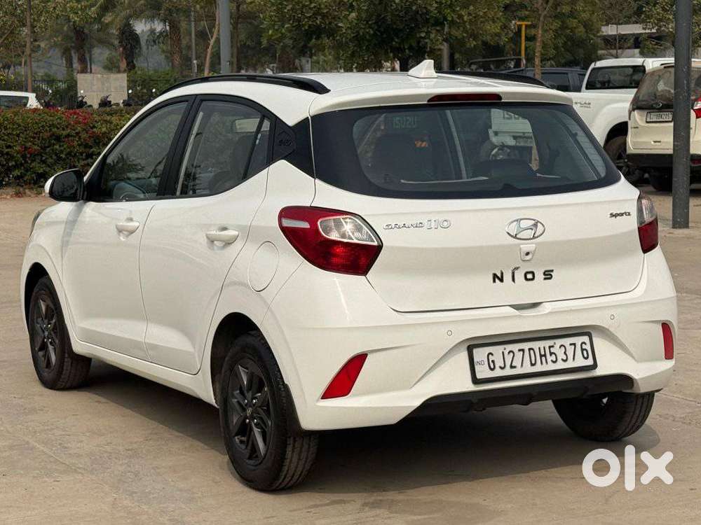 Hyundai Grand I10 Nios Amt Sportz, 2021, Petrol
