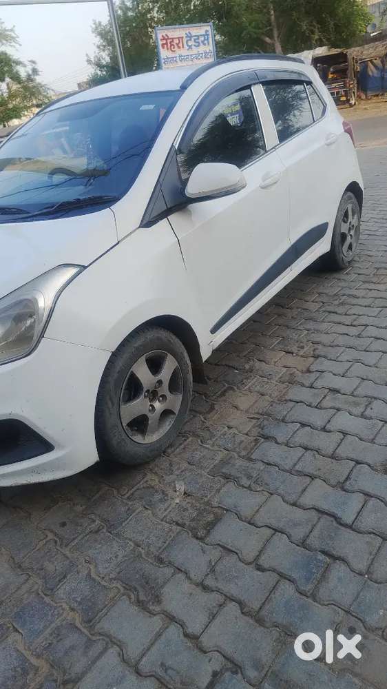 Hyundai Grand I10 1.2 Sportz 2016