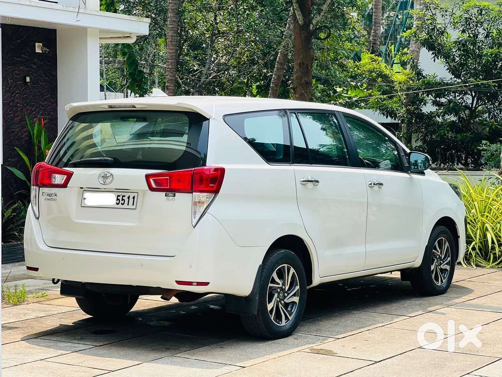 Toyota Innova Crysta 2.4 V 7 Str, 2022, Diesel