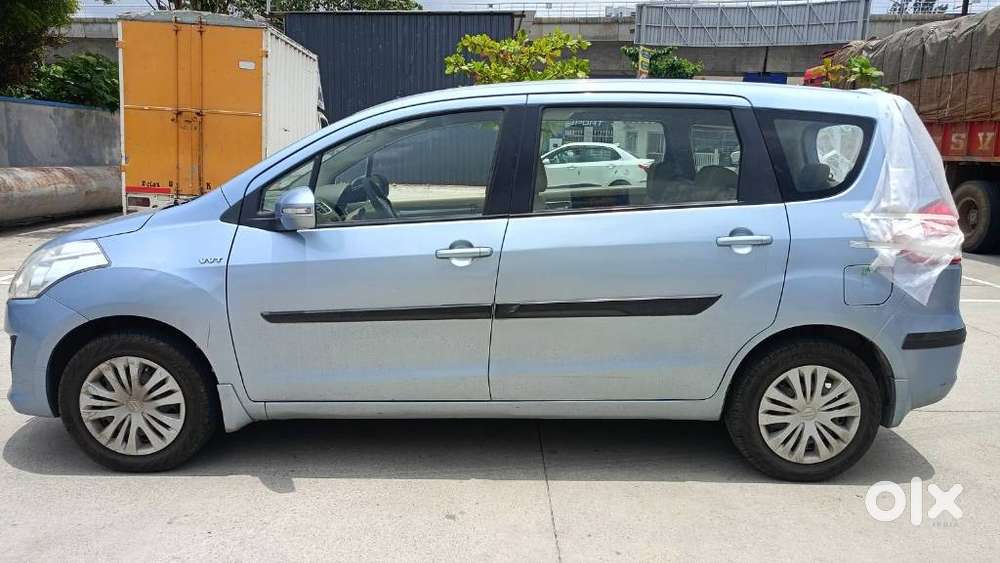 Maruti Suzuki Ertiga Zxi, 2012, Petrol