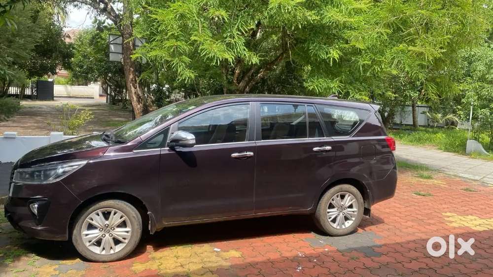 Toyota Innova Crysta 2.8 Z 2016 Diesel