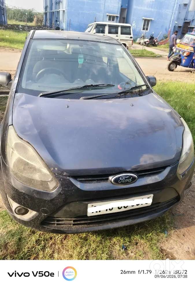 Ford Figo 1.2 Petrol 2012