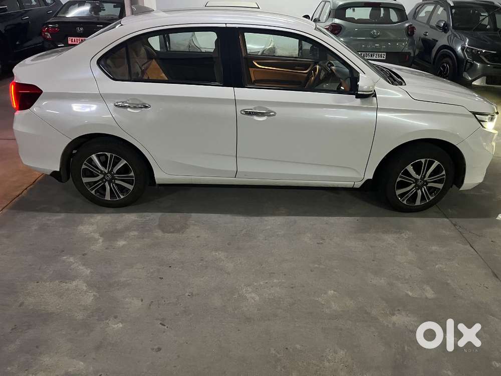 Honda Amaze Vx 2023 Petrol Well Maintained
