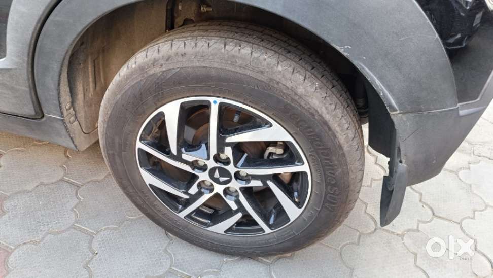 Mahindra Xuv 3xo Ax5 Ds Mt, 2025, Diesel