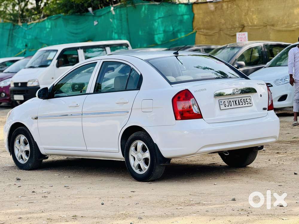 Hyundai Verna Vtvt 1.6 Sx, 2009, Petrol