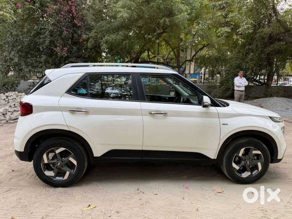 Hyundai Venue Sx Plus Turbo Dct, 2020, Petrol