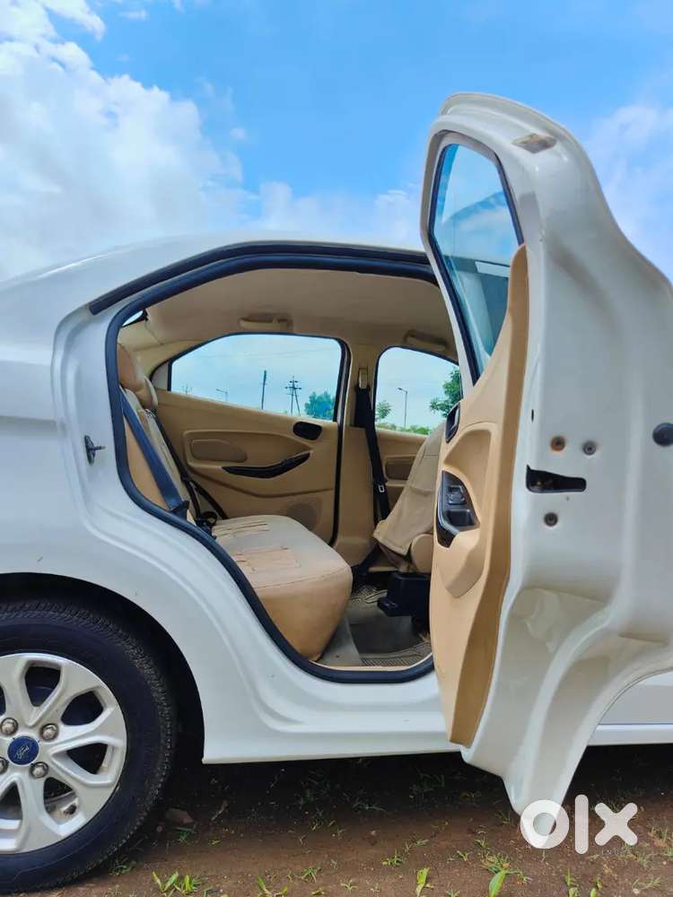 Ford Figo Aspire 2015 Petrol Well Maintained