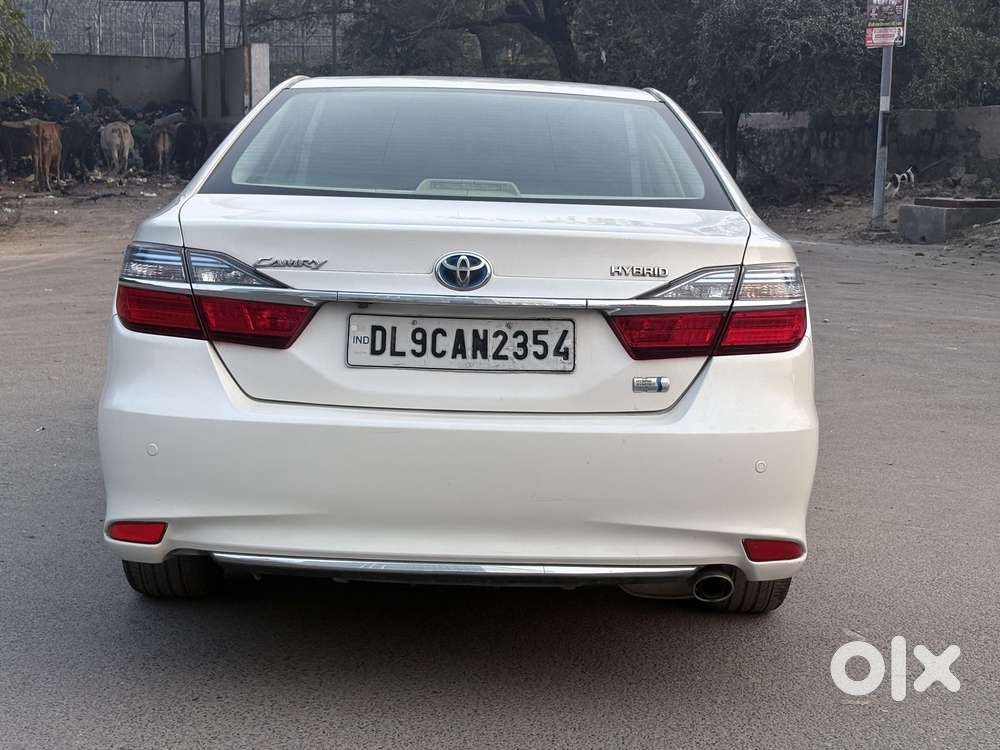Toyota Camry Hybrid 2.5, 2017, Cng & Hybrids