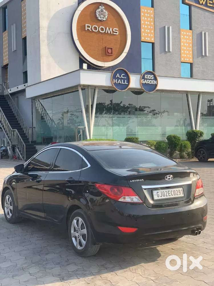 Hyundai Verna 2014 Petrol 85000 Km Driven