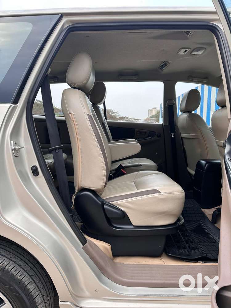 Toyota Innova 2.5 G (diesel) 7 Seater, 2015, Diesel