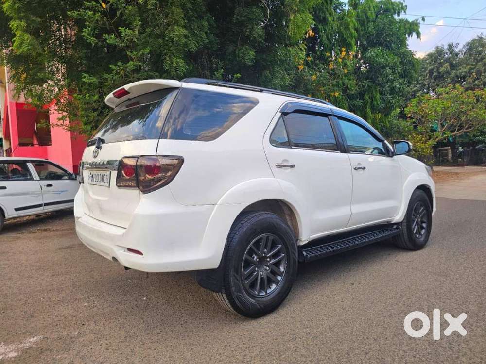 Toyota Fortuner 3.0 4x4 Manual, 2012, Diesel