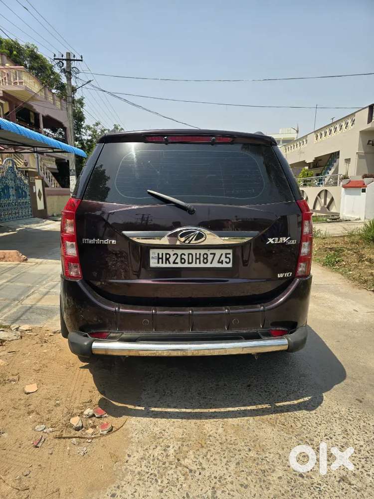 Mahindra Xuv500 2017 Diesel 30000 Km Driven