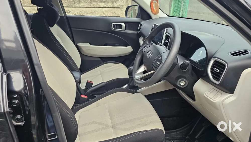 Hyundai Venue Sx 1.2 Mt Knight Edition, 2025, Petrol