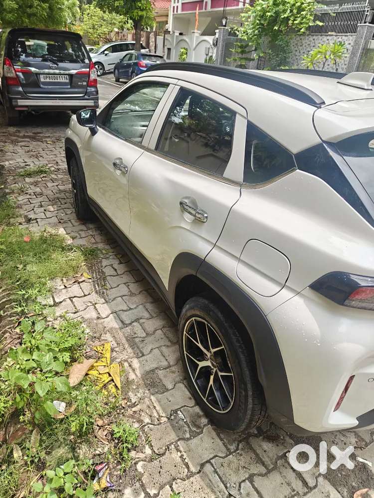 Maruti Suzuki Fronx Sigma 2024