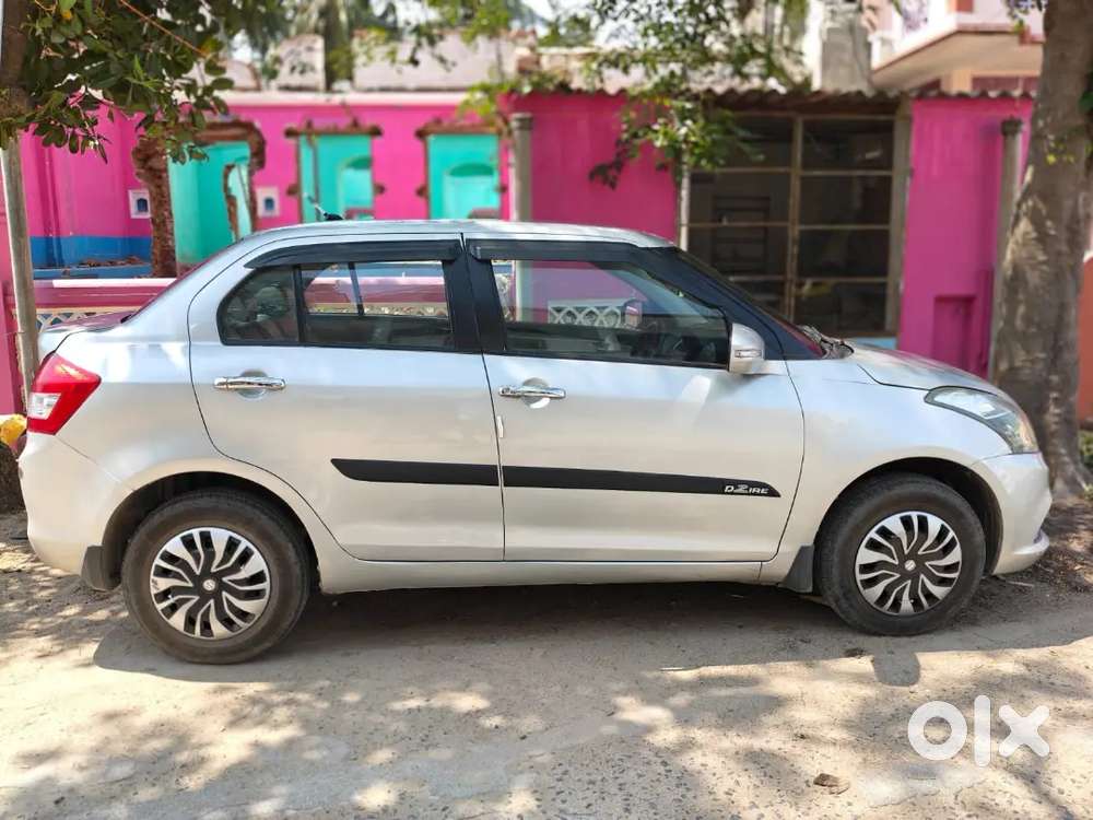 Maruti Suzuki Dzire 2015 Petrol 115678 Km Driven