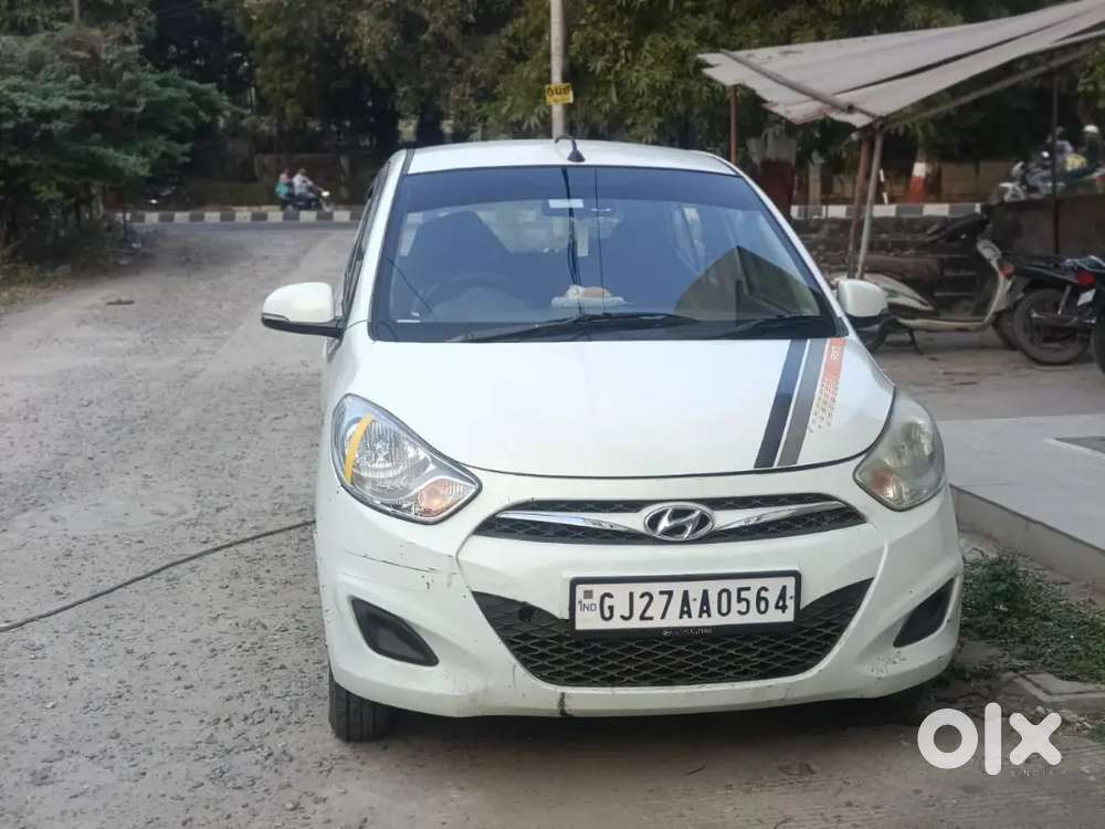 Hyundai I10 Sportz 2013