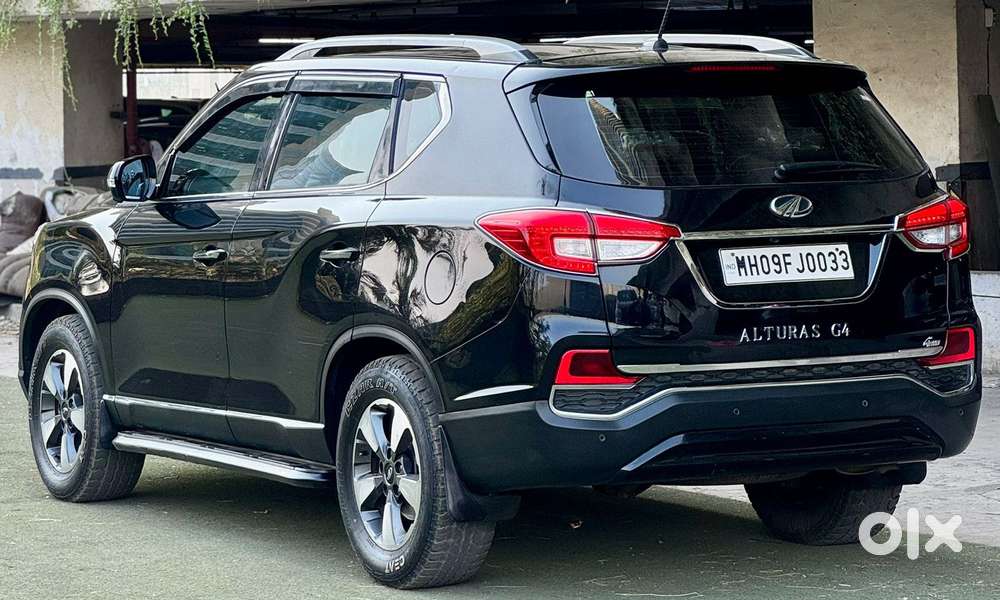 Mahindra Alturas G4