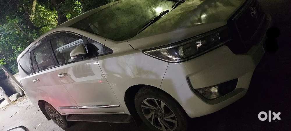 Toyota Innova Crysta Gx Plus 8 Seater  1st Owner  40,711 Km