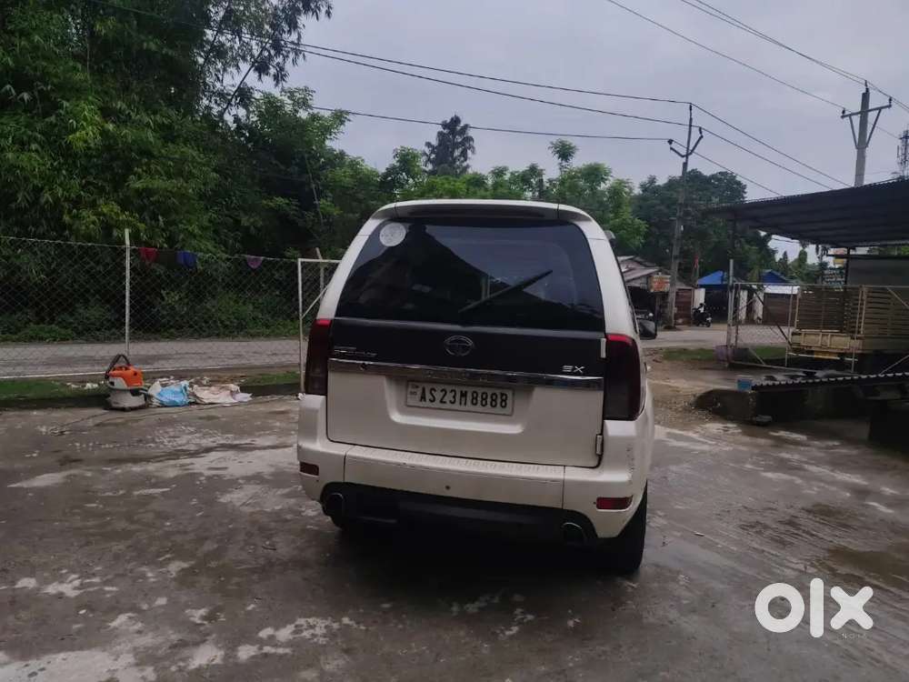 Tata Safari Storm 2014