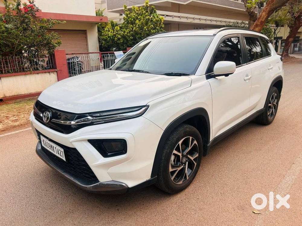 Toyota Urban Cruiser Hyryder 1.5 V Hybrid, 2024, Petrol